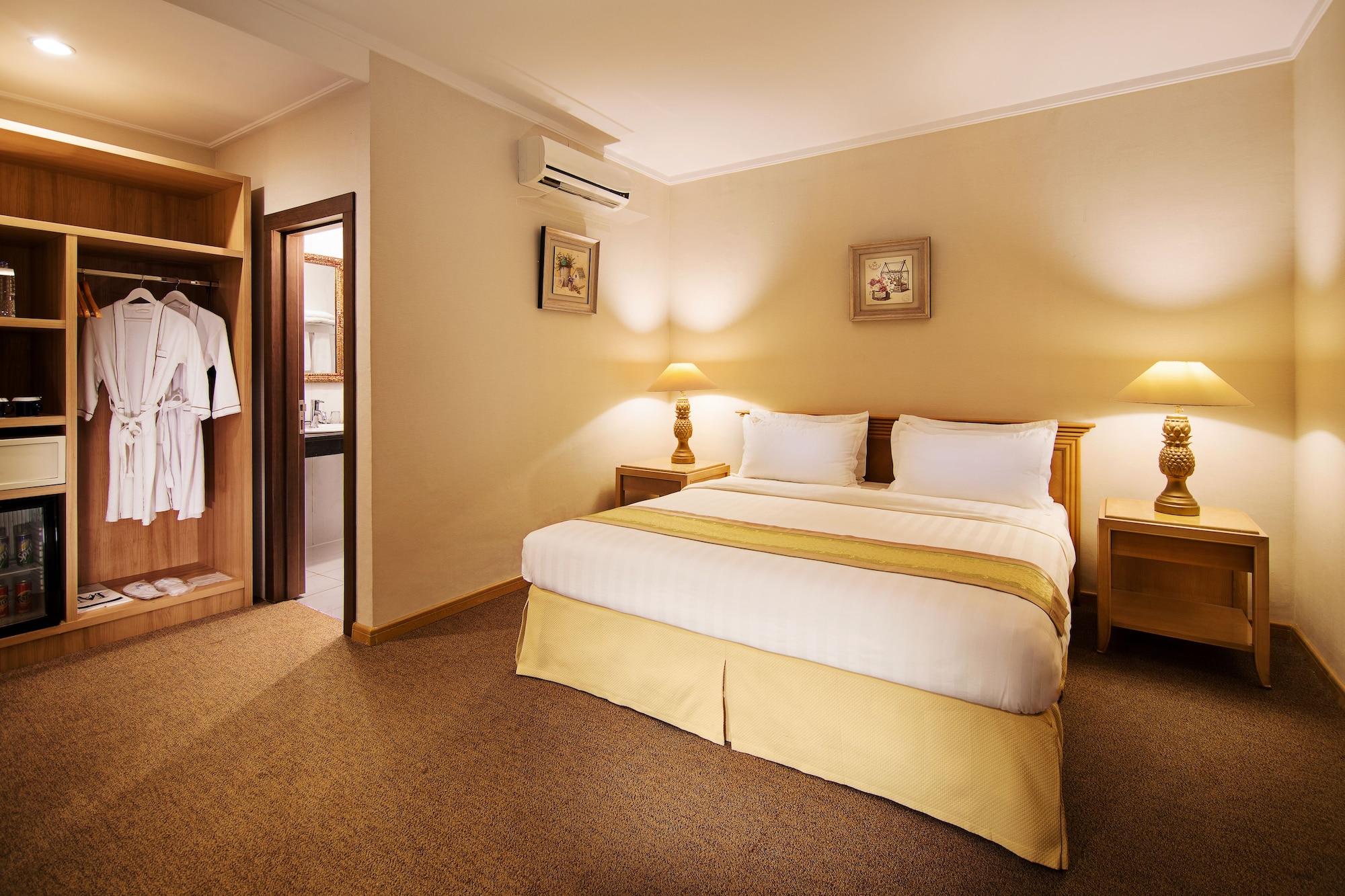 Menumbing Heritage Hotel Pangkal Pinang Exterior photo